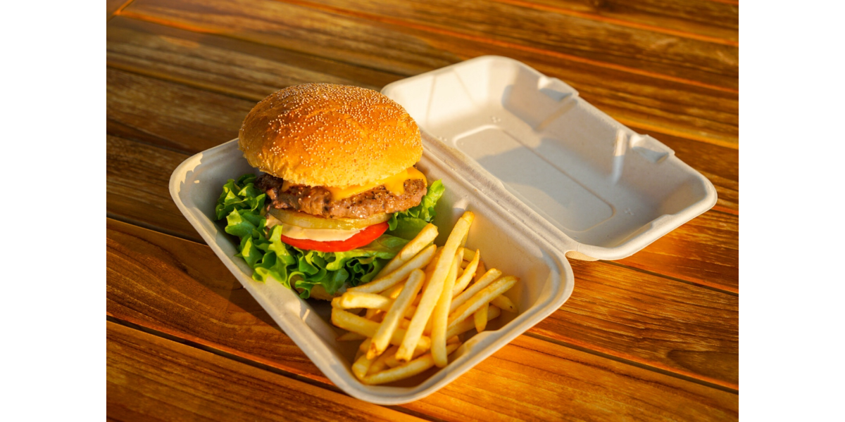 QUAYS pacific grill | Rバーガー | NEW PORT | ニューポート