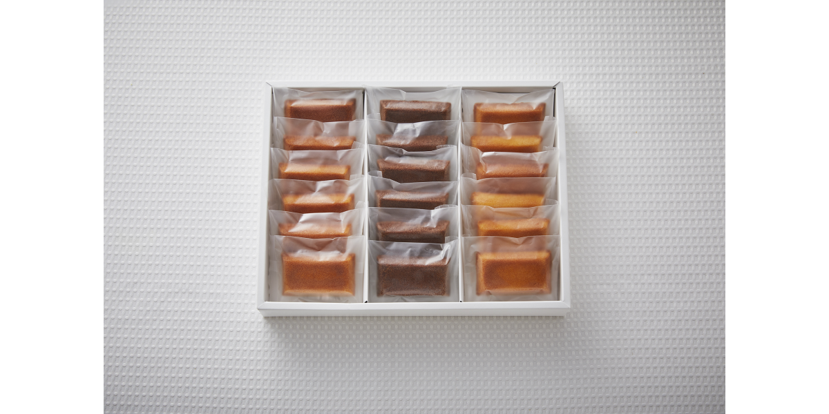 ロイヤルパークホテル | フィナンシェ18個入り | TANOMO GIFT