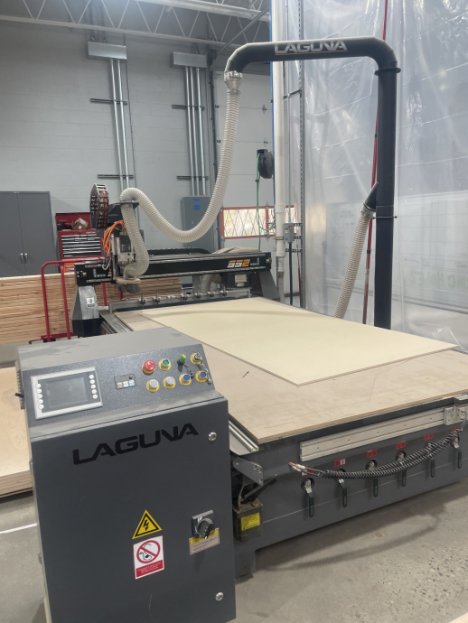 Lagun Router Laguna 14482 Used Smart Shop 5x10 CNC Router with vacuum pump