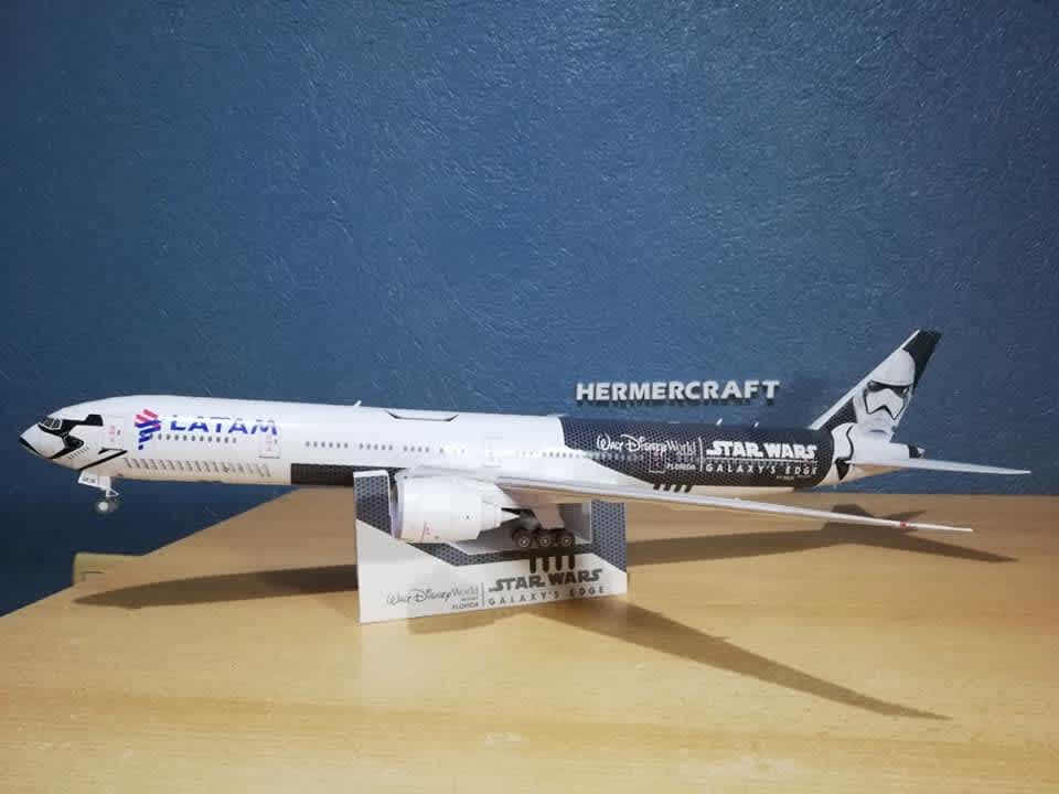 Boeing 777-300ER Latam Stormtrooper