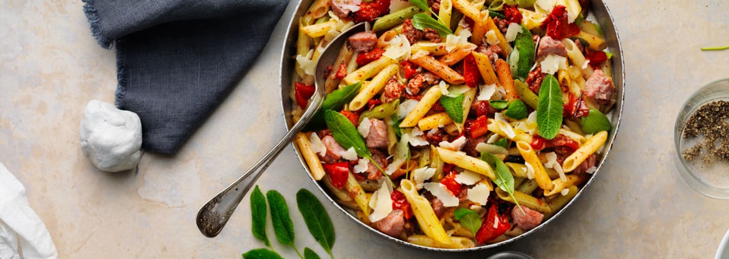 Glutenfri pastasallad med Sempers Penne Tricolore