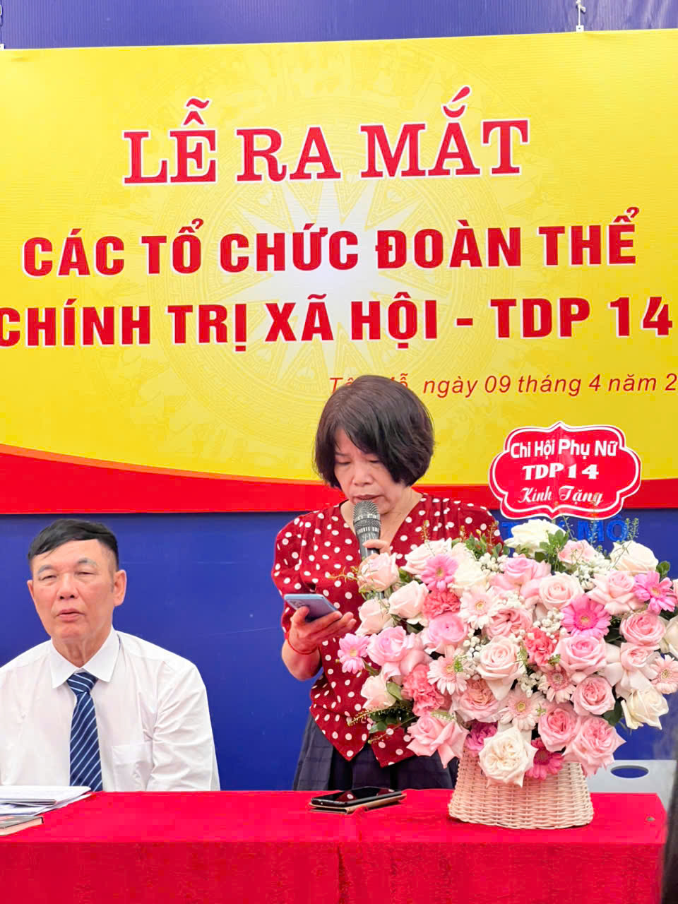 Đ/c Phạm Thị Vân Anh - Bí thư chi bổ TDP 14 phát biểu tại buổi lễ