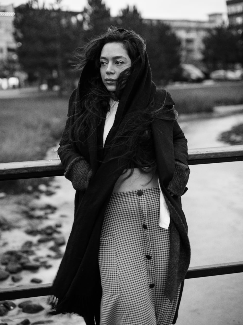 Joakim Hertze &mdash; Swedish portrait and editorial photographer &mdash; Sara by the sea, image 19