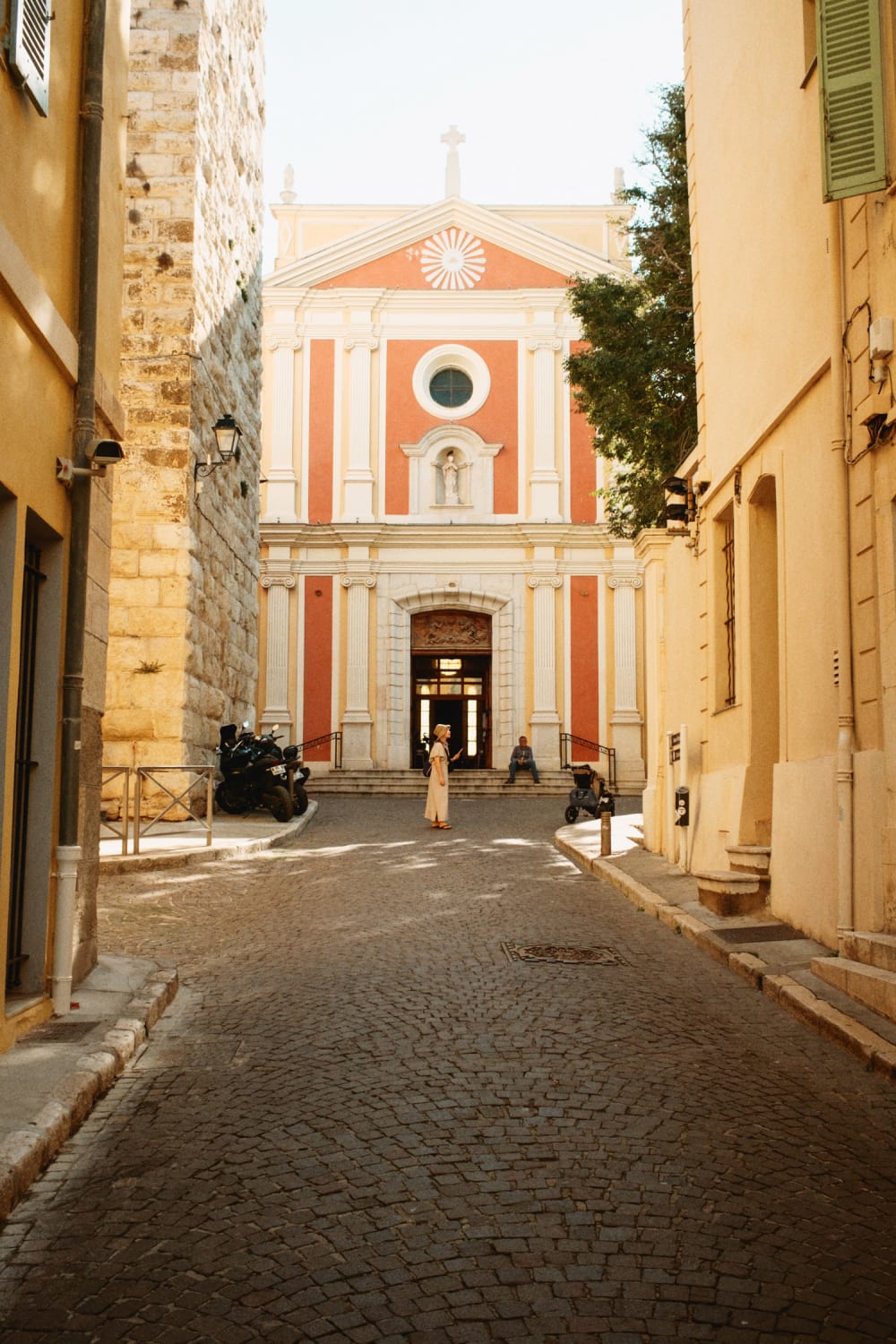 Joakim Hertze — Swedish portrait and editorial photographer — Nice and Antibes, image 15