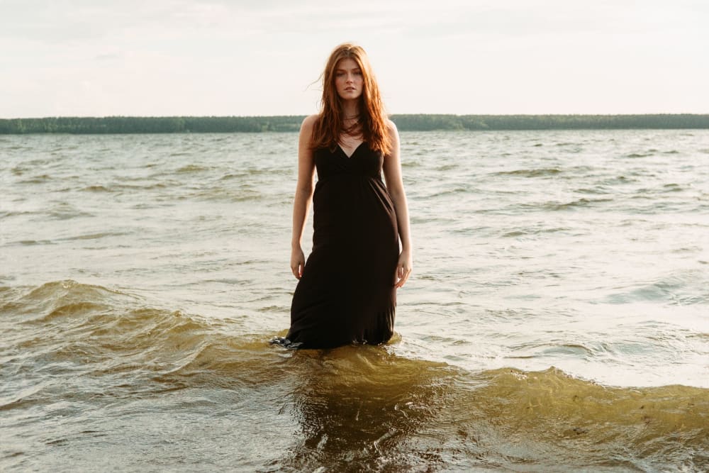 Joakim Hertze — Swedish portrait and editorial photographer — Tuva Skog, Vombsjön, 2023, image 17