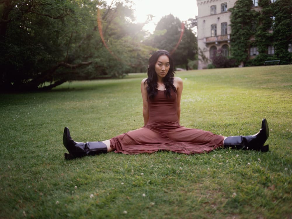 Joakim Hertze — Swedish portrait and editorial photographer — Emilia Le, Alnarp, 2025, image 1