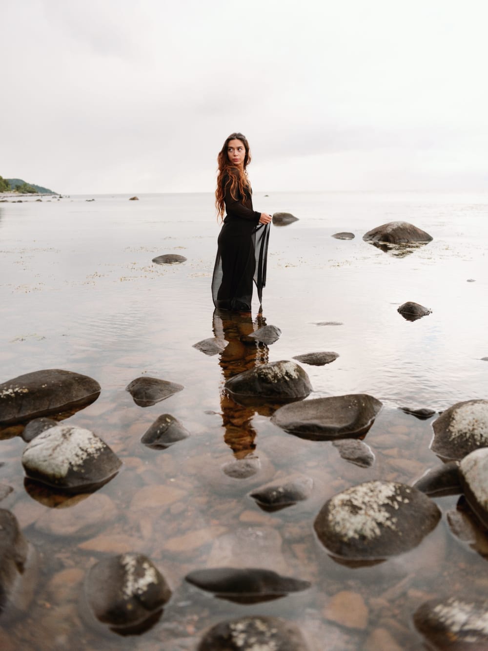 Joakim Hertze — Swedish portrait and editorial photographer — Sara Vainio, Hovs Hallar and Lagaoset, 2025, image 9