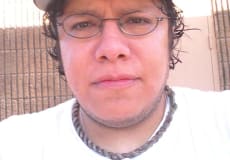 Charlie R
