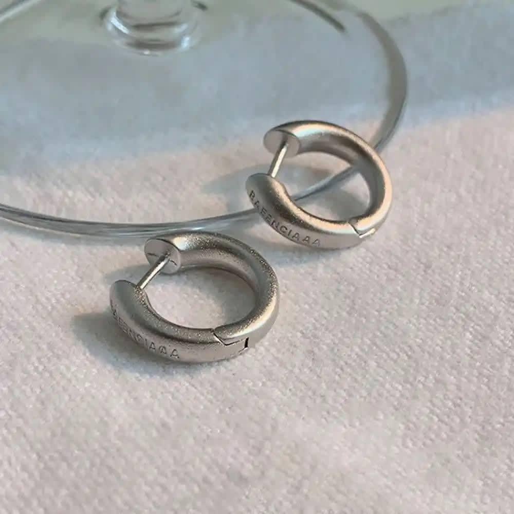 Quality Hoop Earings — Earrings — Rose Fashion