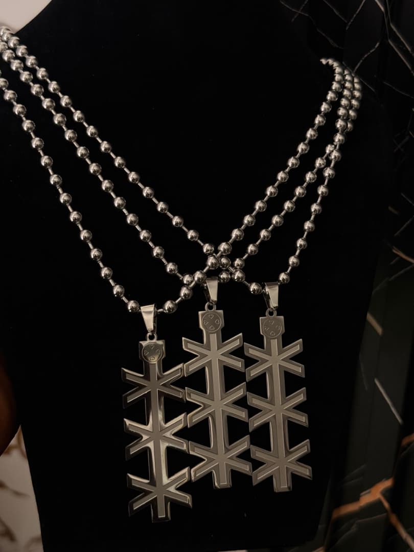 Unisex Triple X Necklace — Neckpieces — Rose Fashion