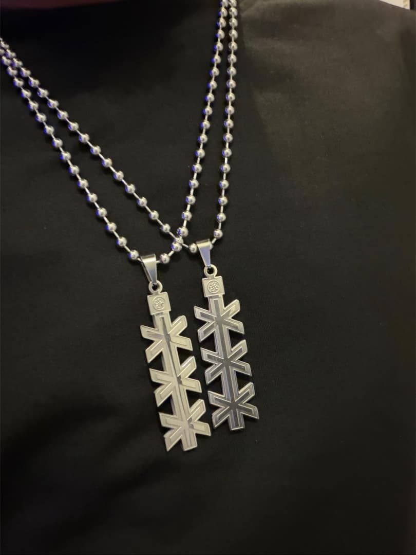 Unisex Triple X Necklace — Neckpieces — Rose Fashion (photo 2)