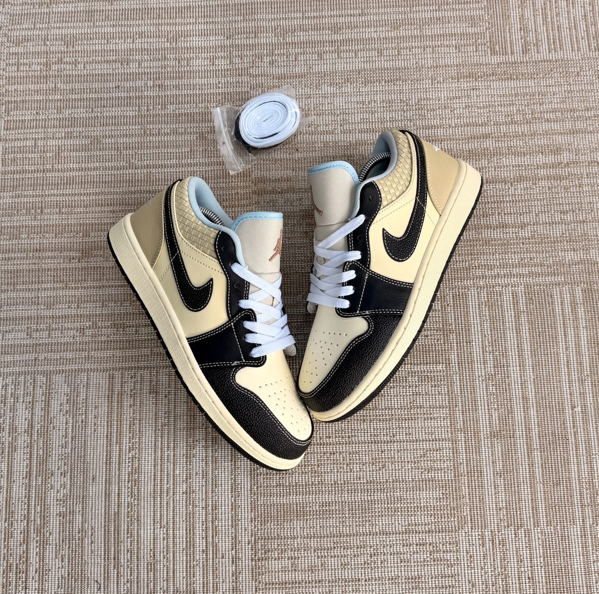 JORDABN 1 low se mid — Shoes — Rose Fashion (photo 2)