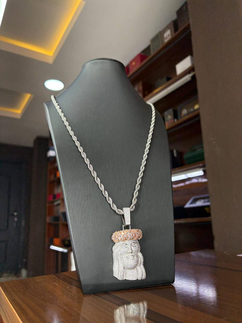 Original ice pendant and chain π β Diamonds π β Rose Fashion