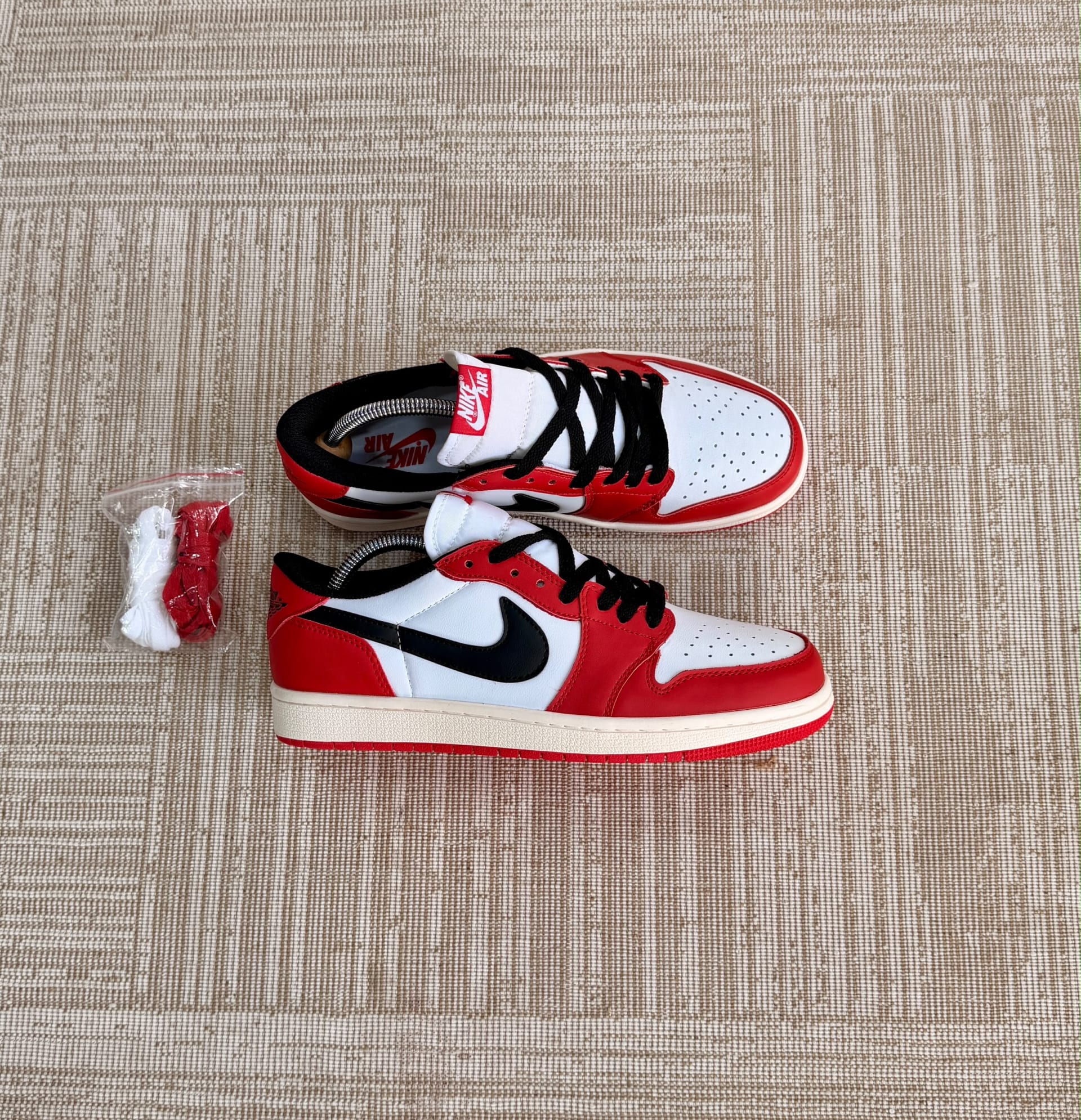 Jordan 1 low OG”CHICAGO “ — Shoes — Rose Fashion (photo 2)