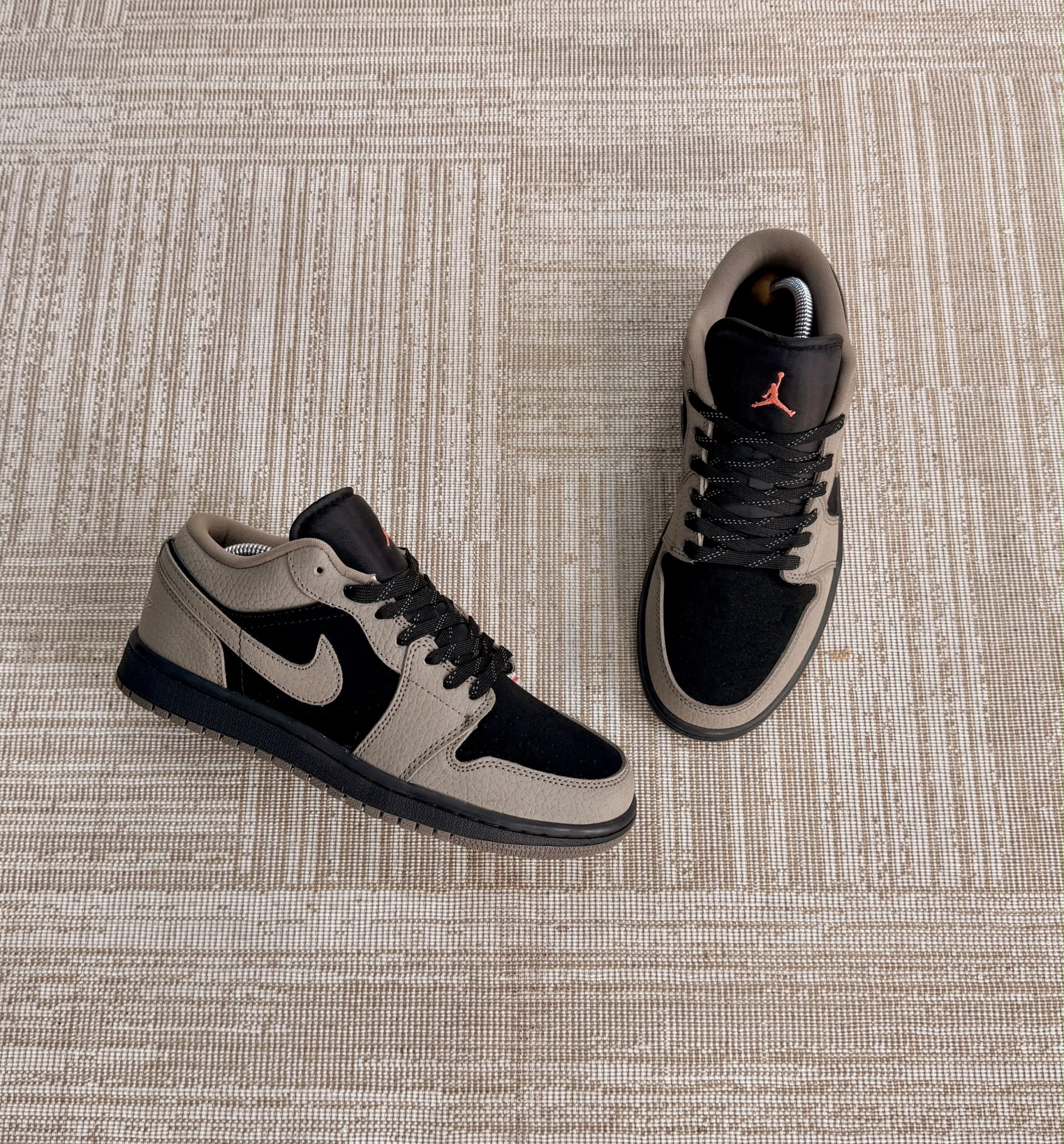 AIR JORDAN 1 LOW OG ”OLIVE GREY — Shoes — Rose Fashion (photo 2)