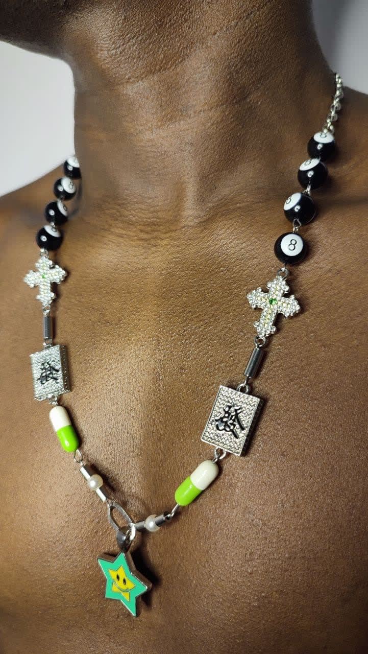 Y2k smiley face 8-ball star necklace  ( Green — Neckpieces — Rose Fashion (photo 2)