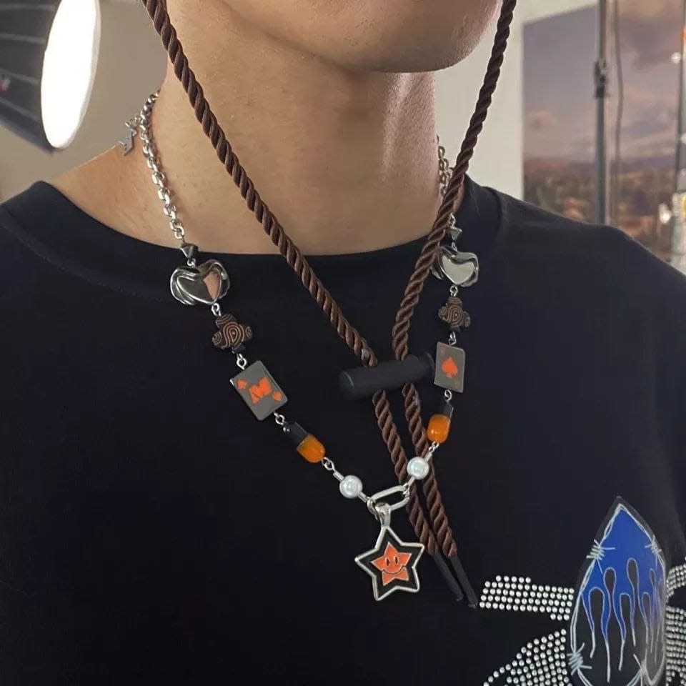 Y2K smiley face 8ball star necklace ( ORANGE — Neckpieces — Rose Fashion