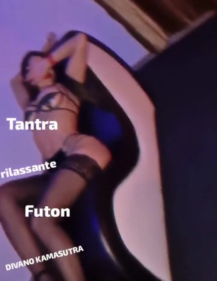 Storia Divano Tantra kamasutra 16603