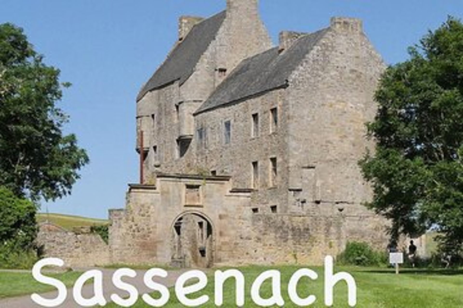 Outlander castles, whisky and lochs tourPrivate Tours Edinburgh
