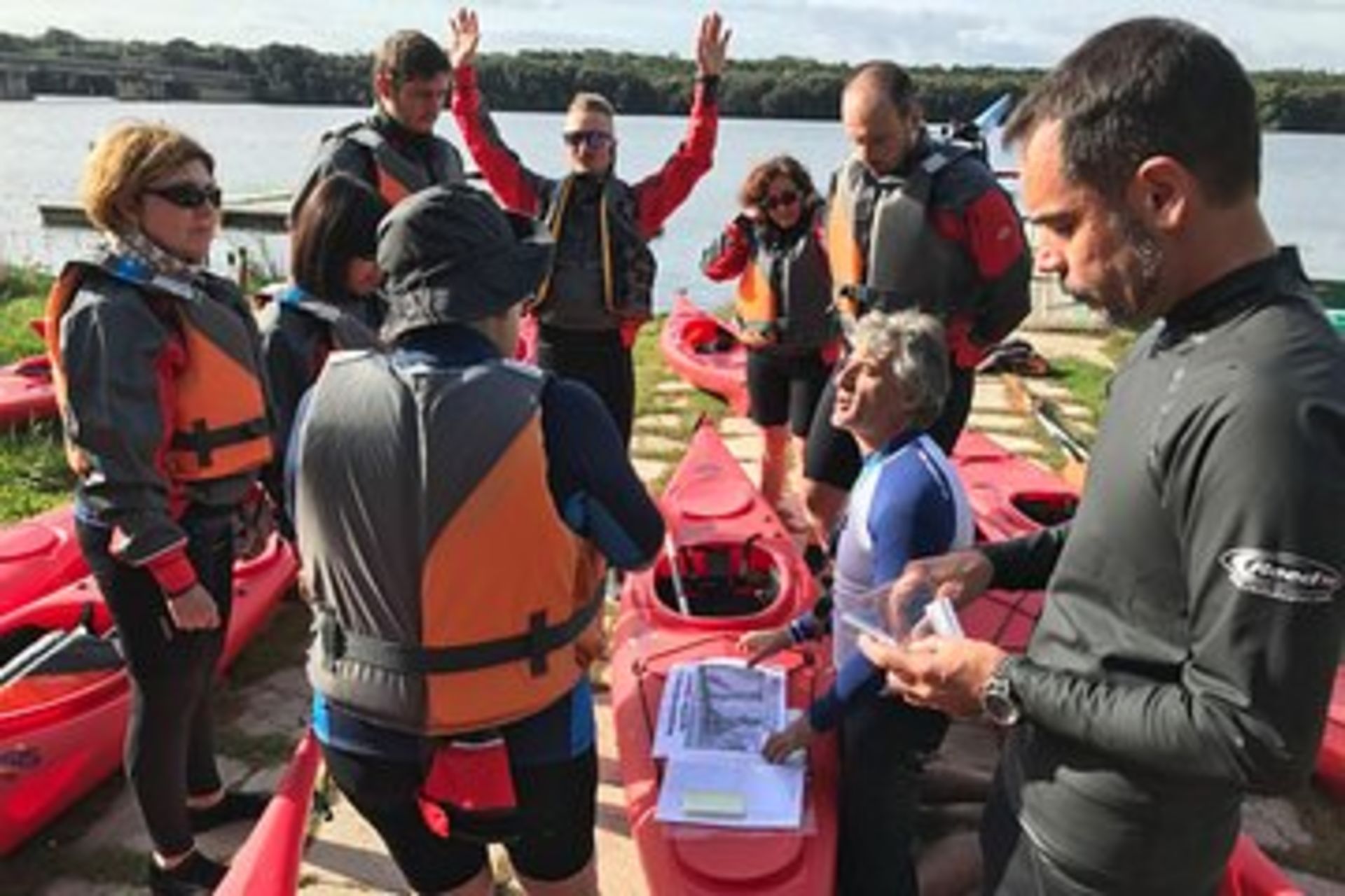 Castel Gandolfo Kayak Tour with Wine and Food TastingCanoa Kayak Academy