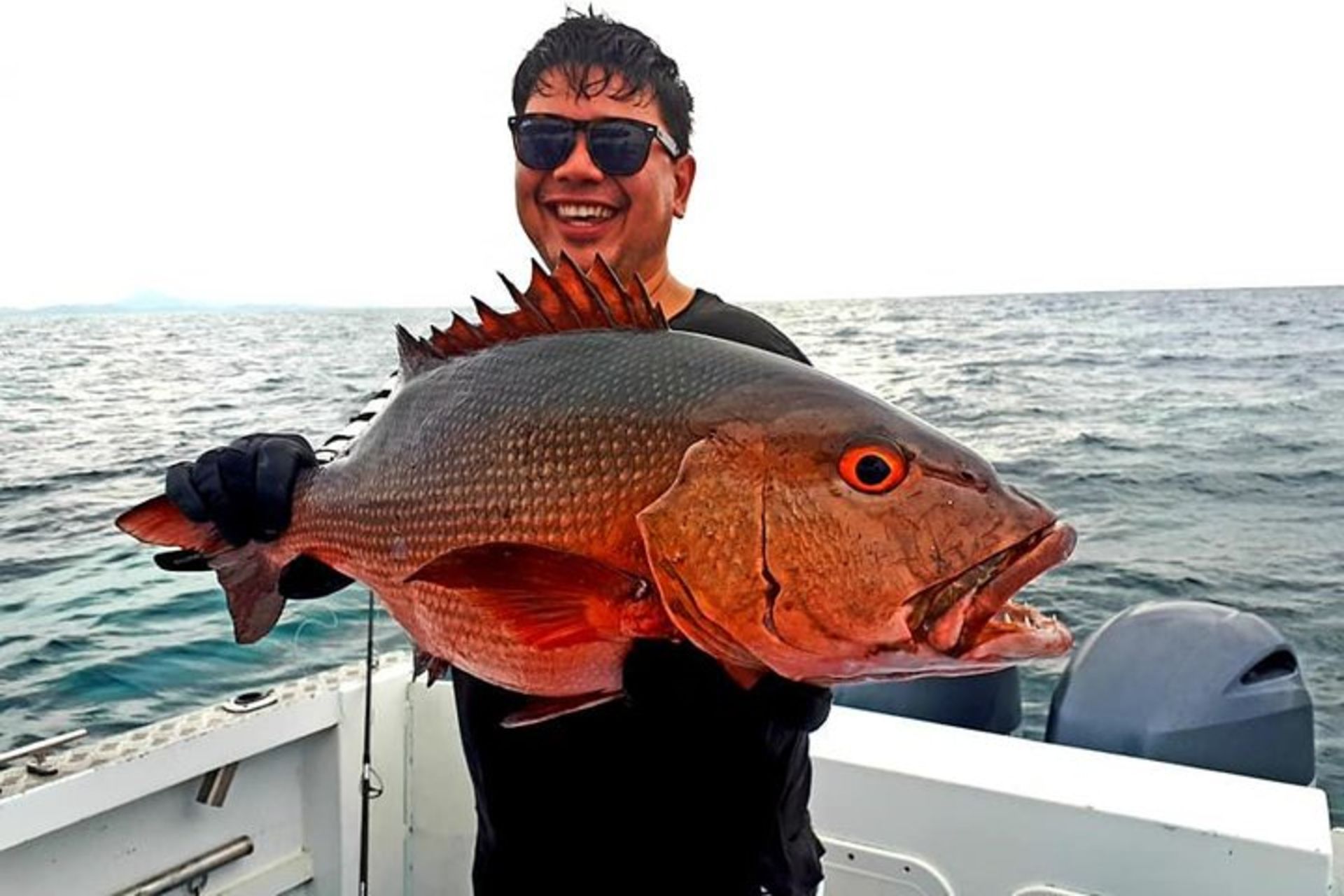 FISHING IN FIJI!! ( day 7 ) 