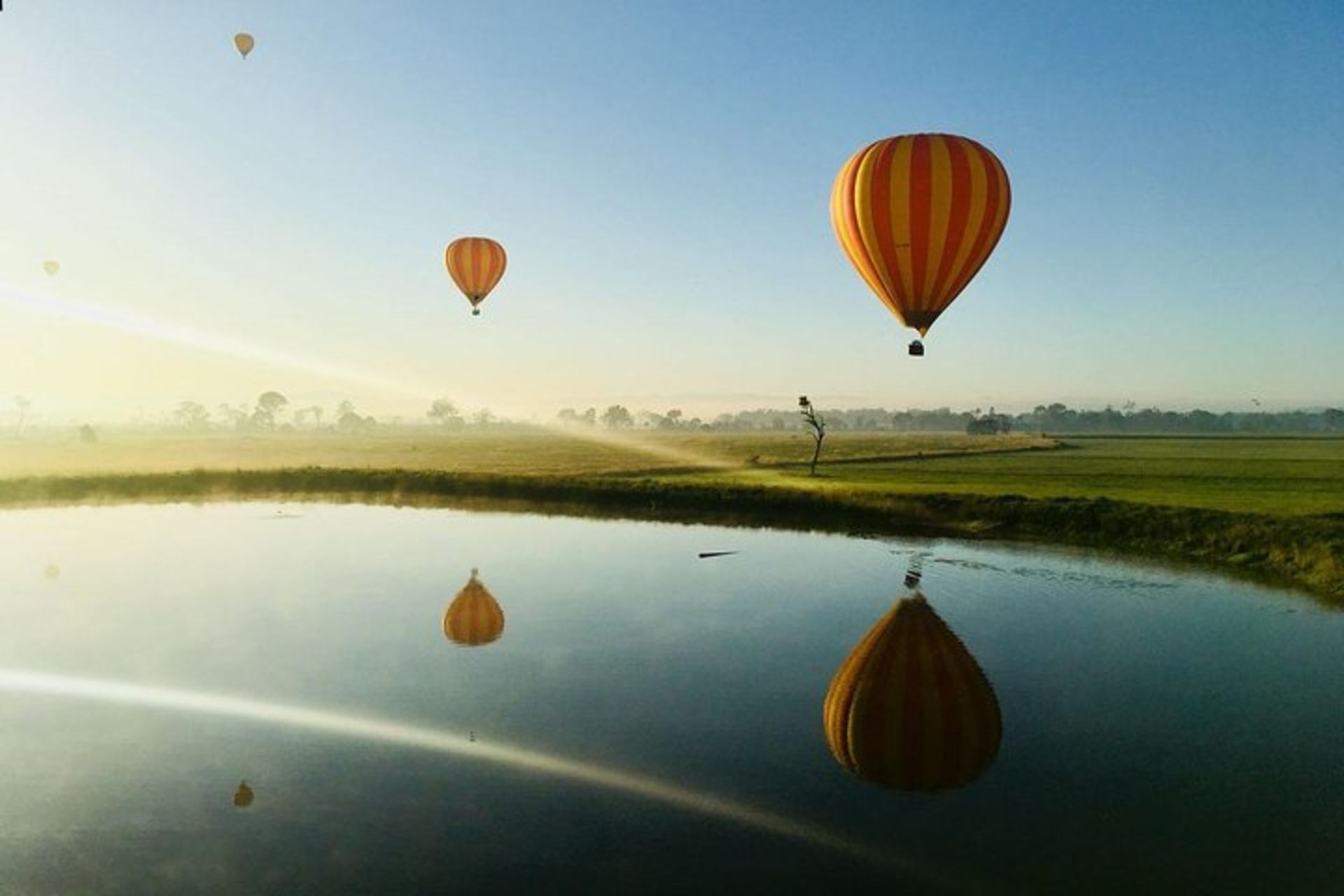 Hot Air Balloon Tour in Brisbane with Breakfast-Hot Air Balloon