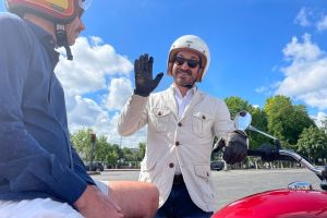 Vice & Violence in Montmartre - Private Sidecar Tour