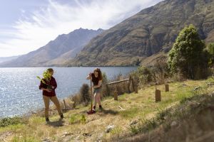 Queenstown: TSS Earnslaw Cruise & Walter Peak Eco Experience