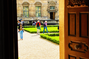 Free tour - Le Marais "Trendy Paris". Award-Winning Tour