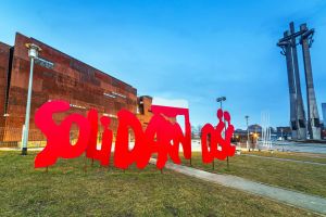 Gdańsk: Zwiedzanie Europejskiego Centrum Solidarności w j. Polskim