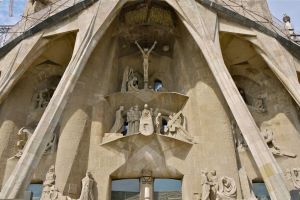 Explore Barcelona with an Actor Guide: Rosa Gaudi