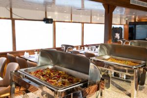 Dubai Luxury Yacht with BBQ Dinner AL SEEF 