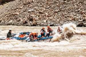 Cataract Canyon 4 Day Rafting Trip - Colorado River