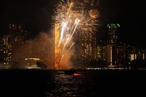 Waikiki Friday Night Fireworks Cruise 