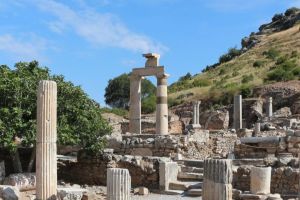 The Ephesus Story: A Self-guided Audio Tour in Selçuk