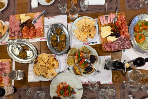 ItaliaDine: A Roman Dinner Party