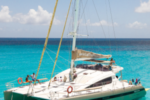 Private Luxury Catamaran Charter in St. Maarten