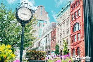Louisville Legends: Downtown Derby City Food & History Tour