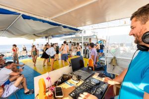 Athens Swimming Cruise to Agistri Metopi Aegina