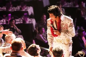 Rock-A-Hula Hawaiian Luau Show in Waikiki