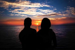 Oahu Sunset Dinner Cruise with Show