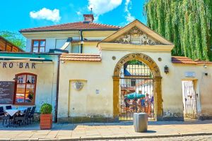 Krakow Jewish Quarter & Schindler's Factory Tour