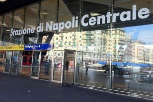 Private Transfer from Salerno to Naples Airport