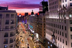 Madrid Walking Tour: Puerta del Sol to Retiro Park