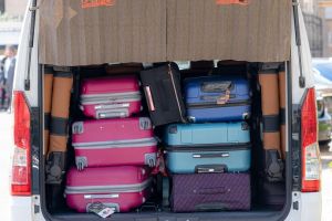 Private Female Driver Airport Transfer in Dubai