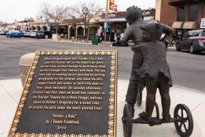 Hoover Dam Tour with Breakfast