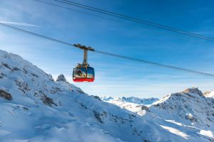 2-Day Swiss Alps Adventure from Zurich