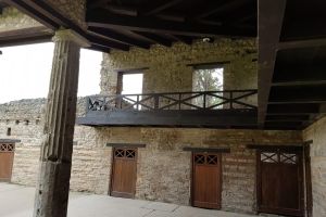 VIP Rome to Pompeii & Amalfi Tour