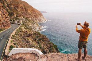 Cape Town Atlantic Helicopter Tour with Penguins and Lunch