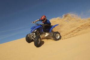 Dubai Evening Desert Safari with Dune Bashing